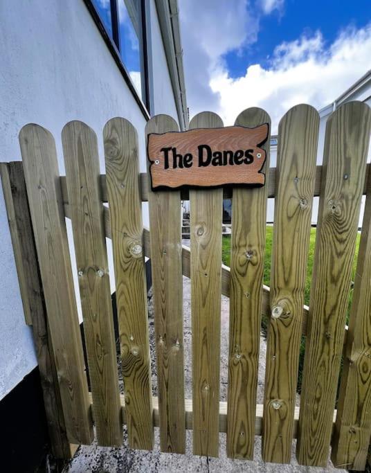The Danes Gower, Llanmadoc, Gower Peninsula, Wales Apartment *